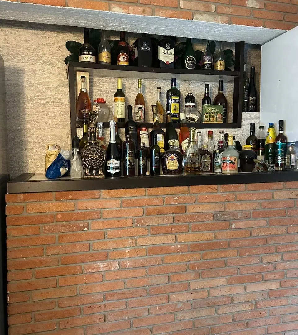 Sunny Tiflisi酒店 0*, 第比利斯 格鲁吉亚
