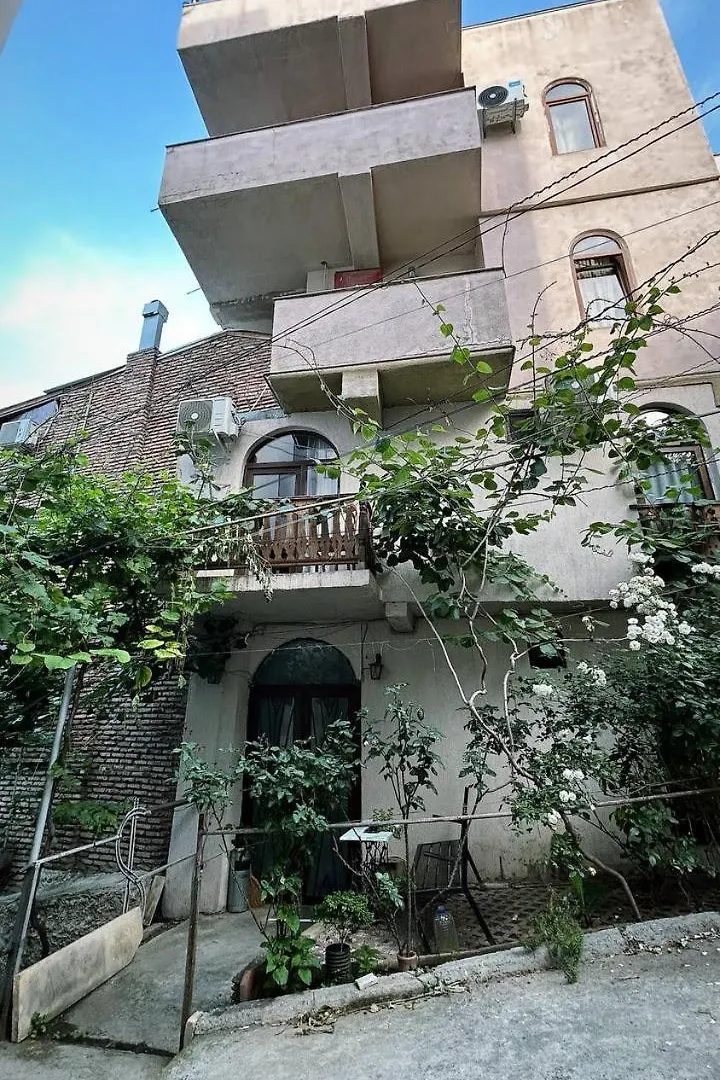 Sunny Tiflisi Hotel